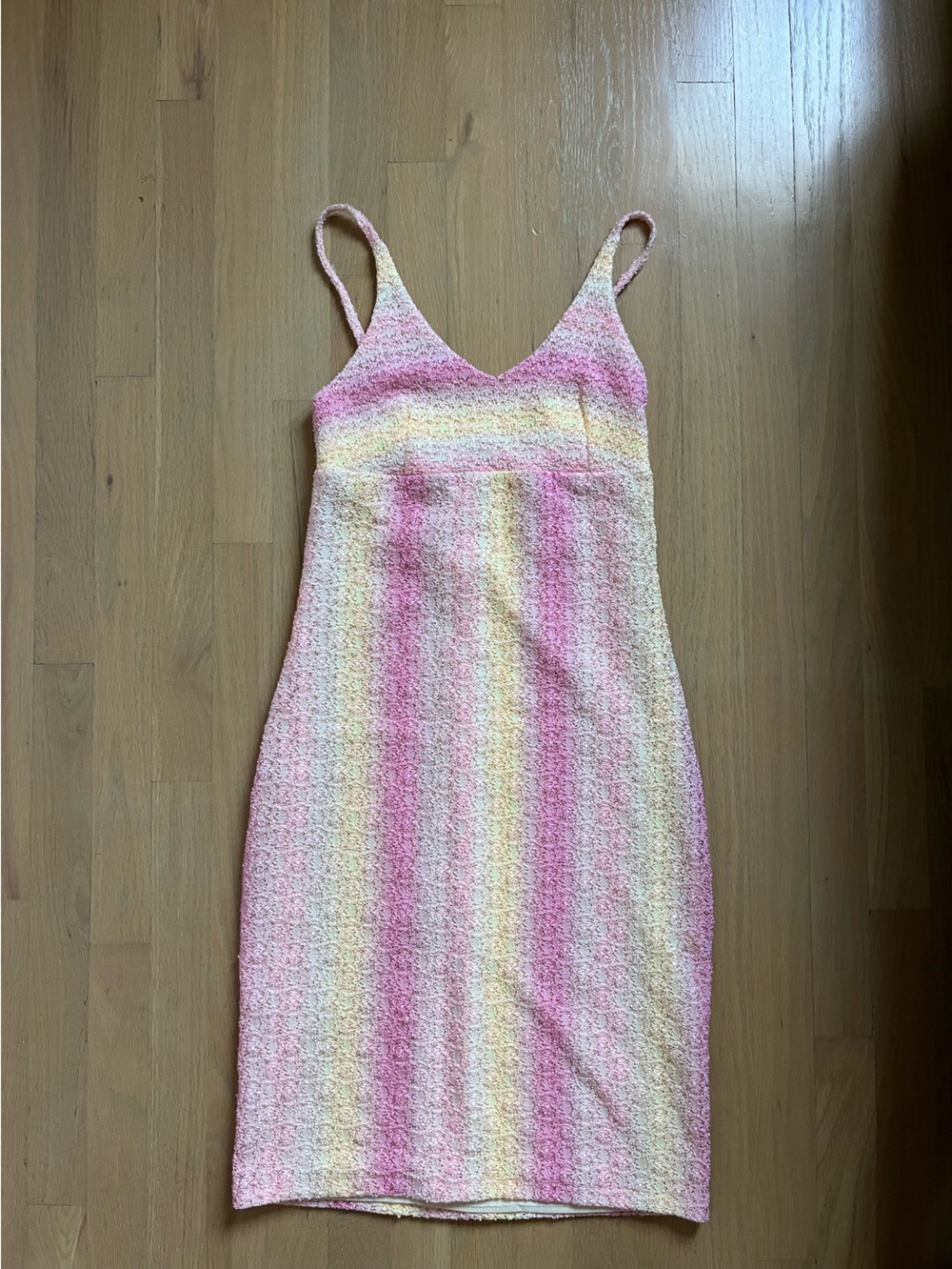 VINTAGE lace pink sorbet mini dress